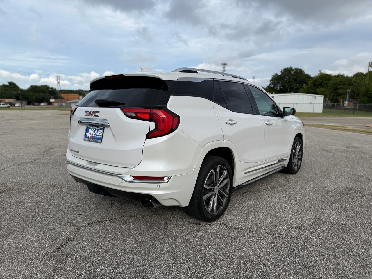 GMC Terrain  2020