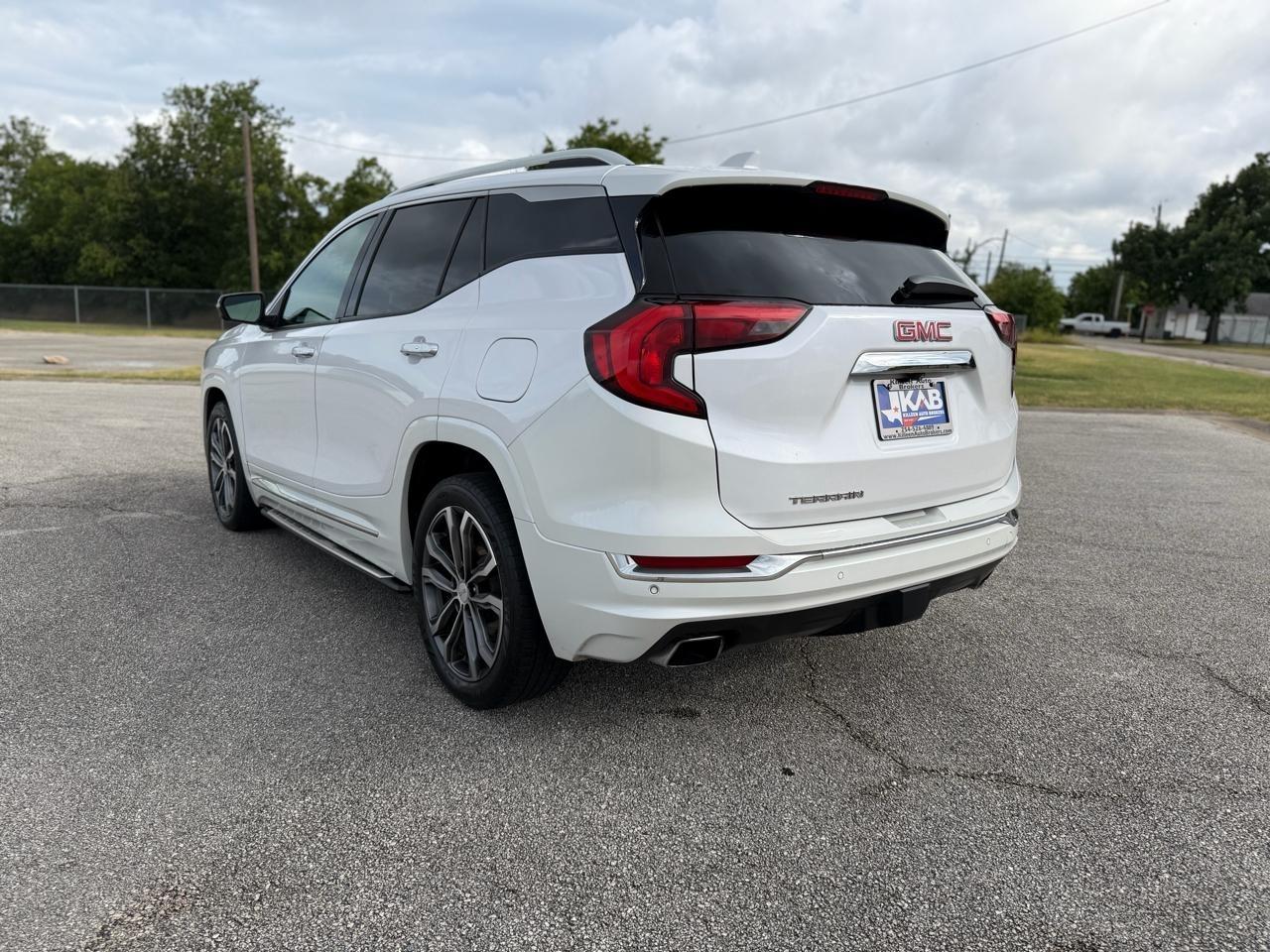 GMC Terrain  2020