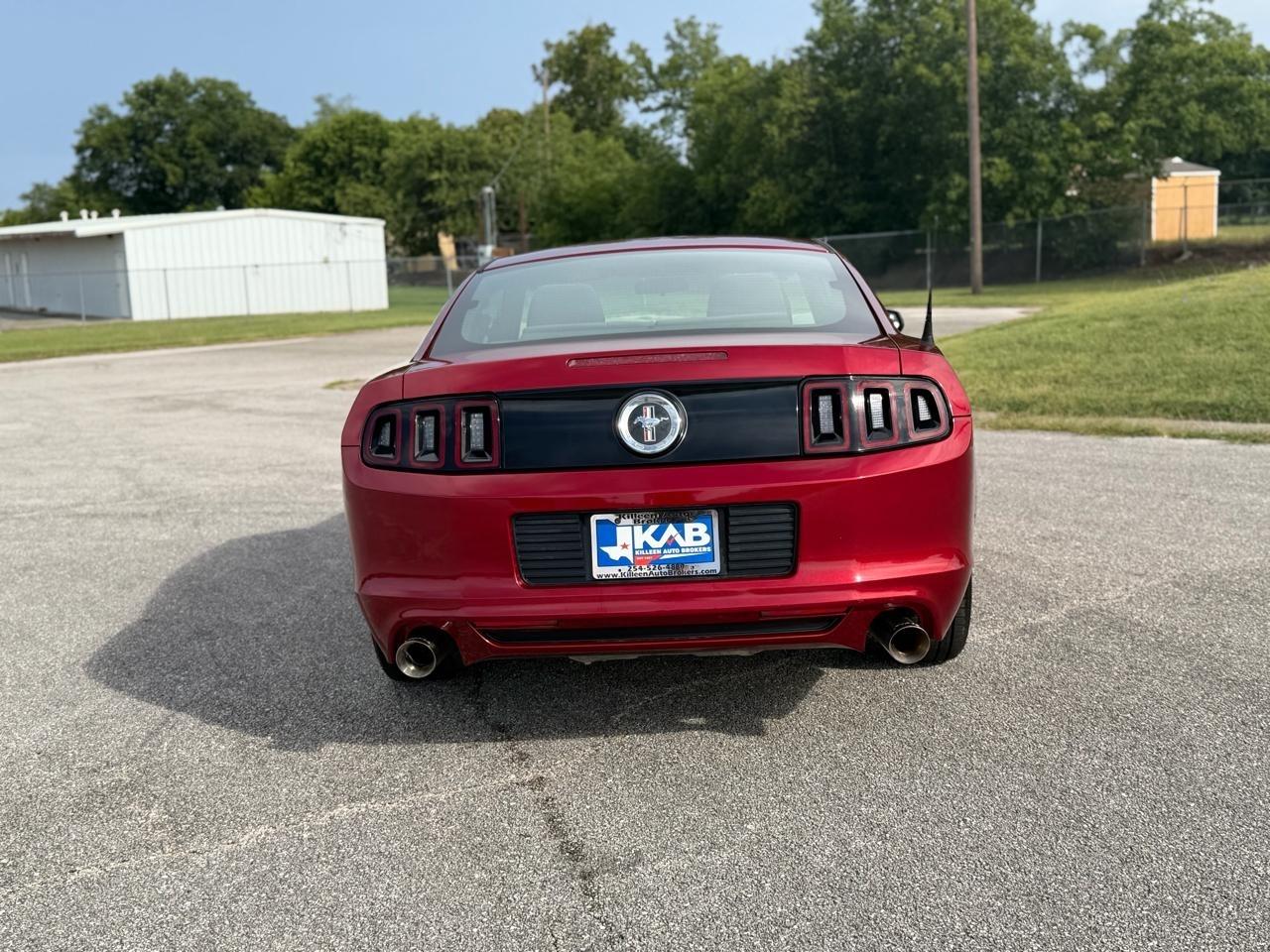 Ford Mustang  2014