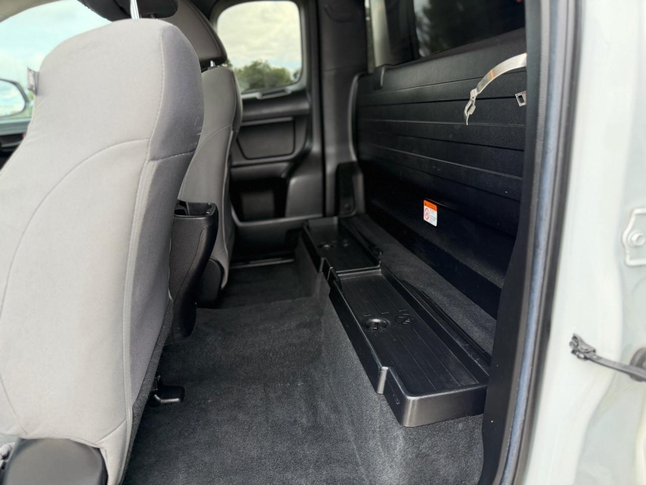 Toyota Tacoma  2021