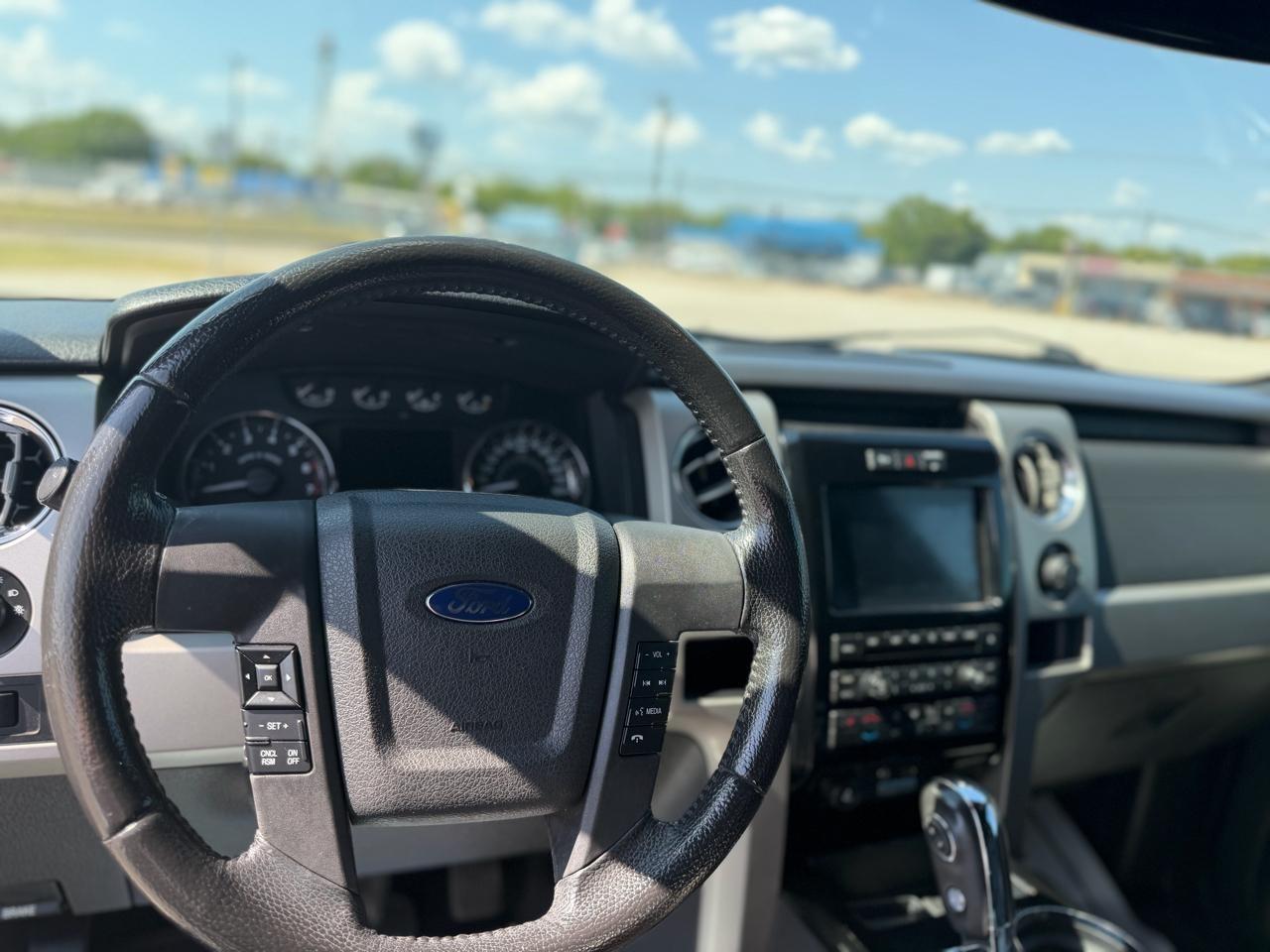 Ford F-150  2011