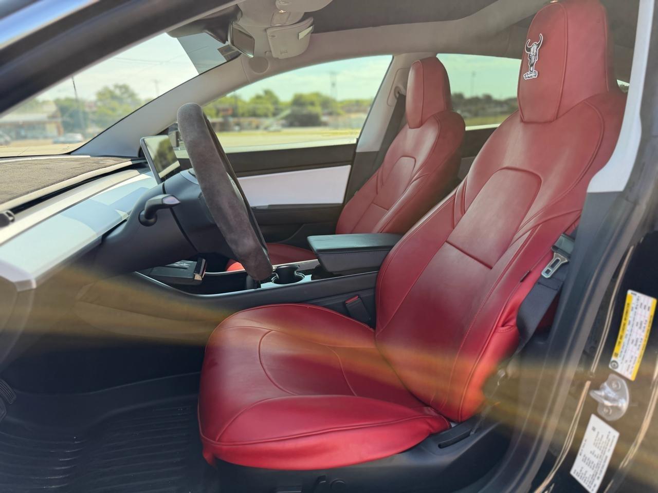Tesla Model 3  2020