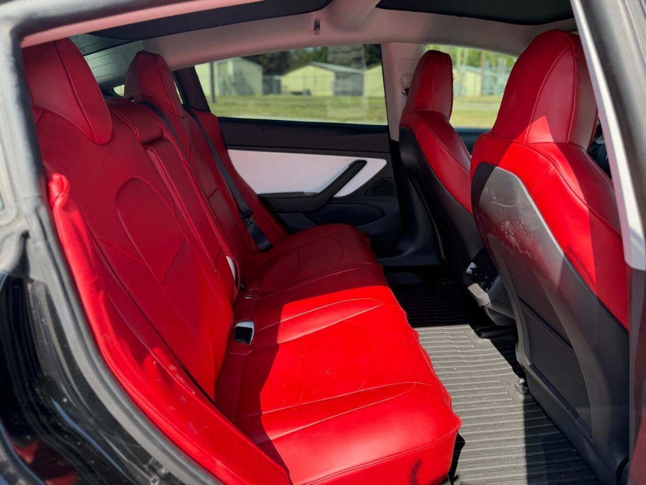 Tesla Model 3  2020