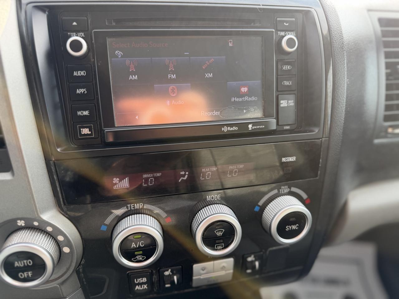 Toyota Sequoia  2015