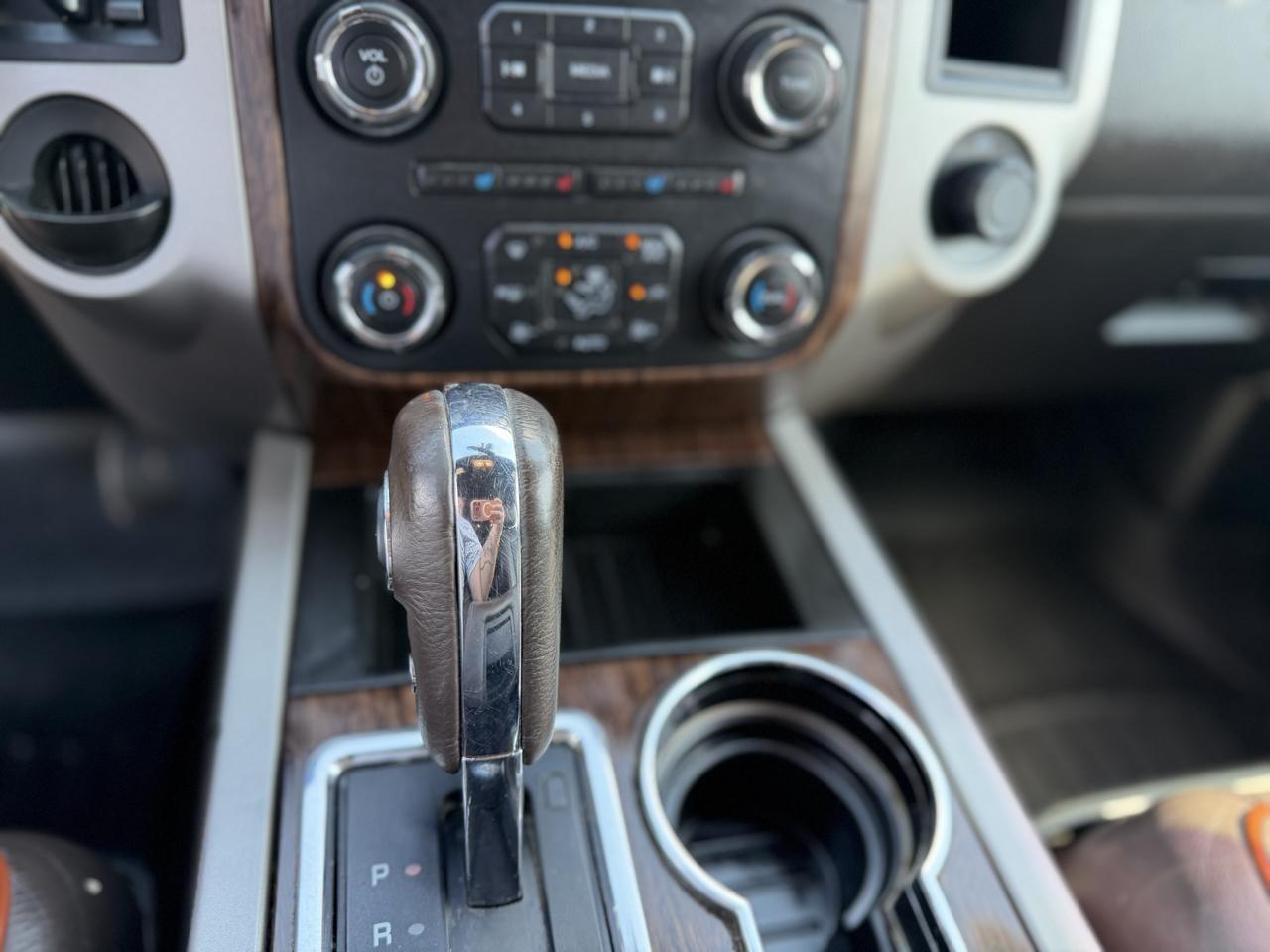 Ford Expedition  2016