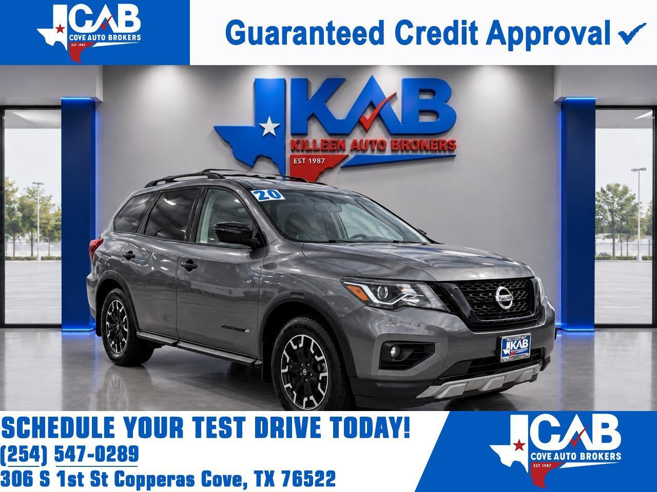 2020 Nissan Pathfinder SV