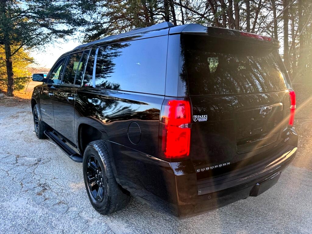 Chevrolet Suburban  2017