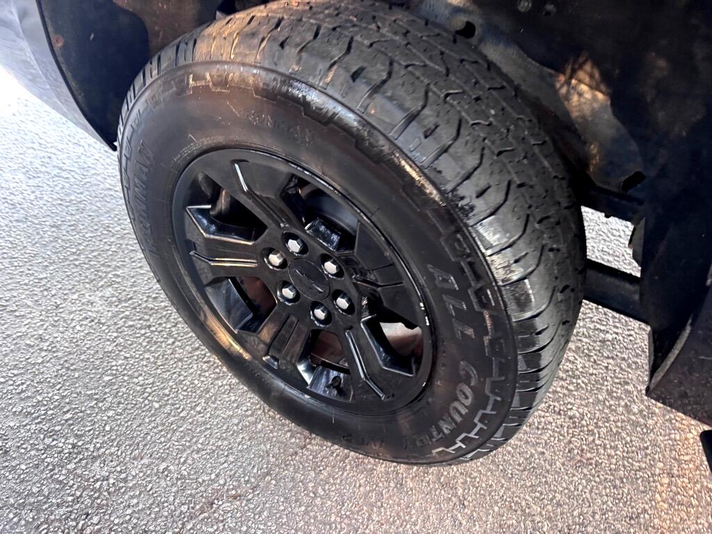 Chevrolet Suburban  2017