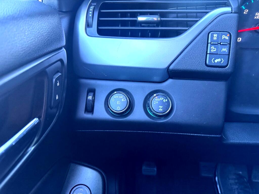 Chevrolet Suburban  2017
