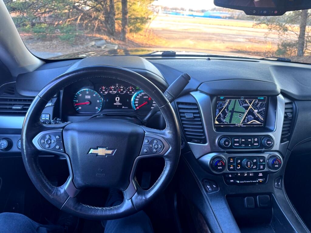 Chevrolet Suburban  2017