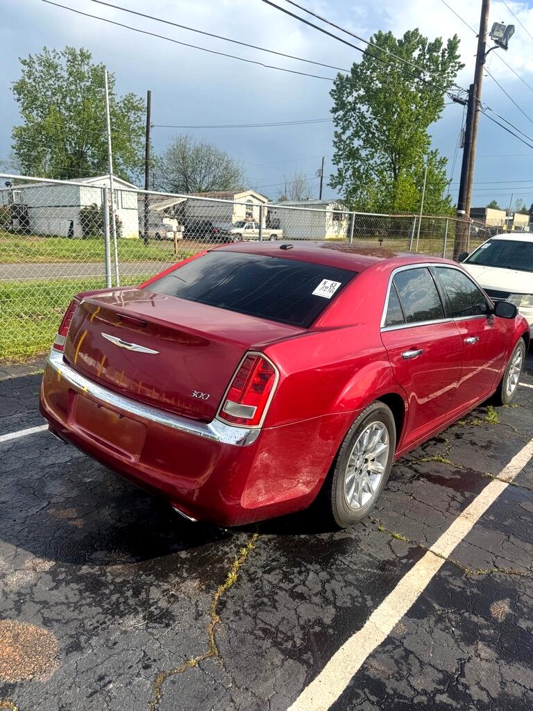 Chrysler 300  2012