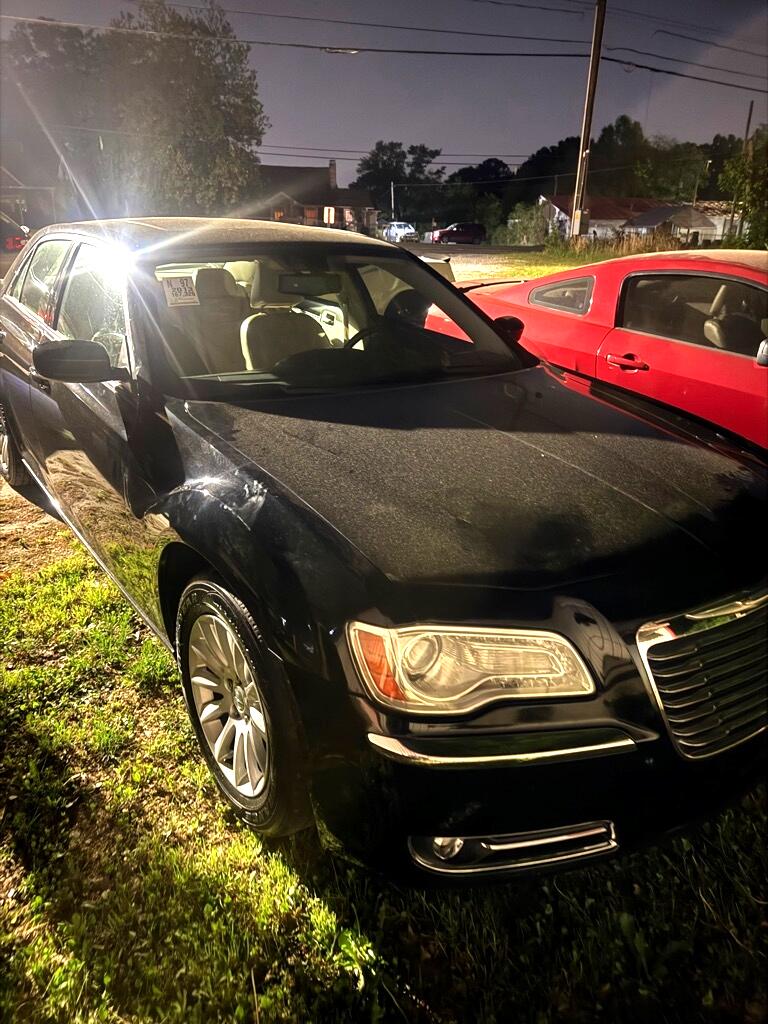 2013 Chrysler 300 BASE
