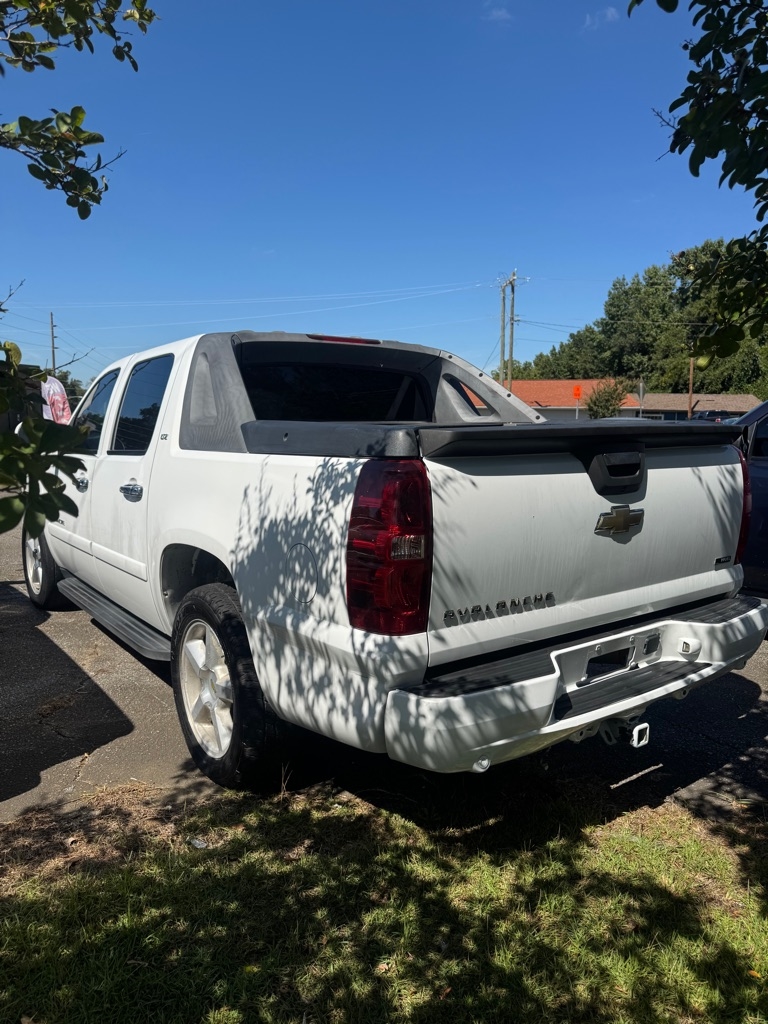 Chevrolet Avalanche  2008