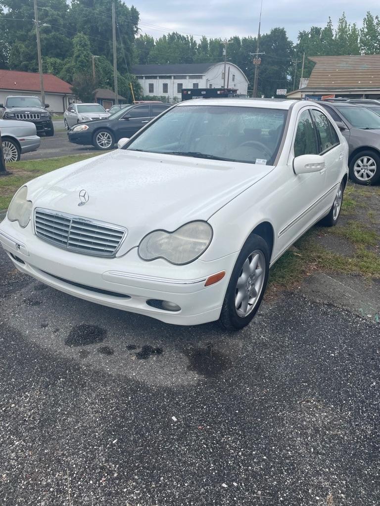 2003 Mercedes-Benz C-Class C240's photo