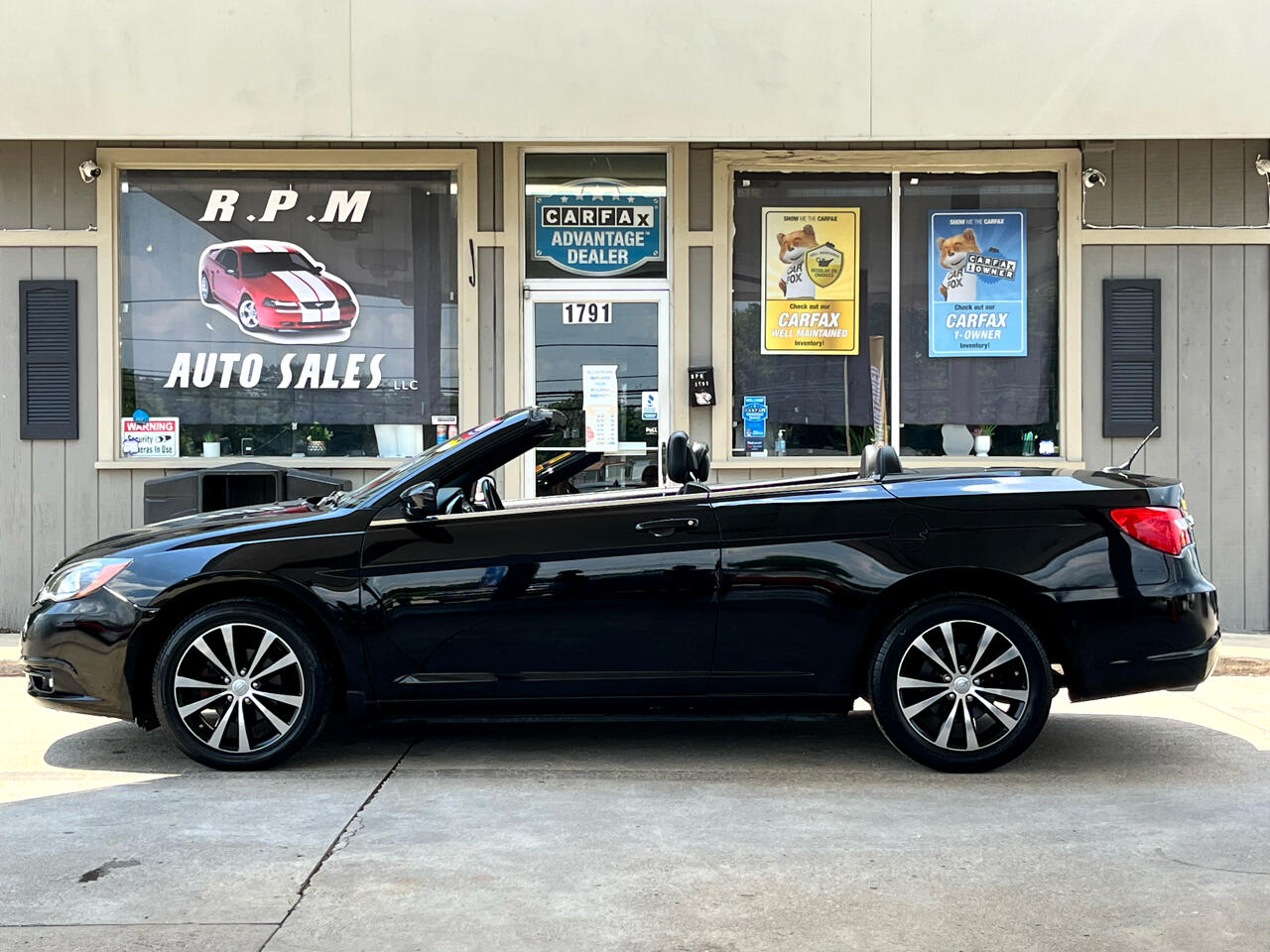 2013 Chrysler 200