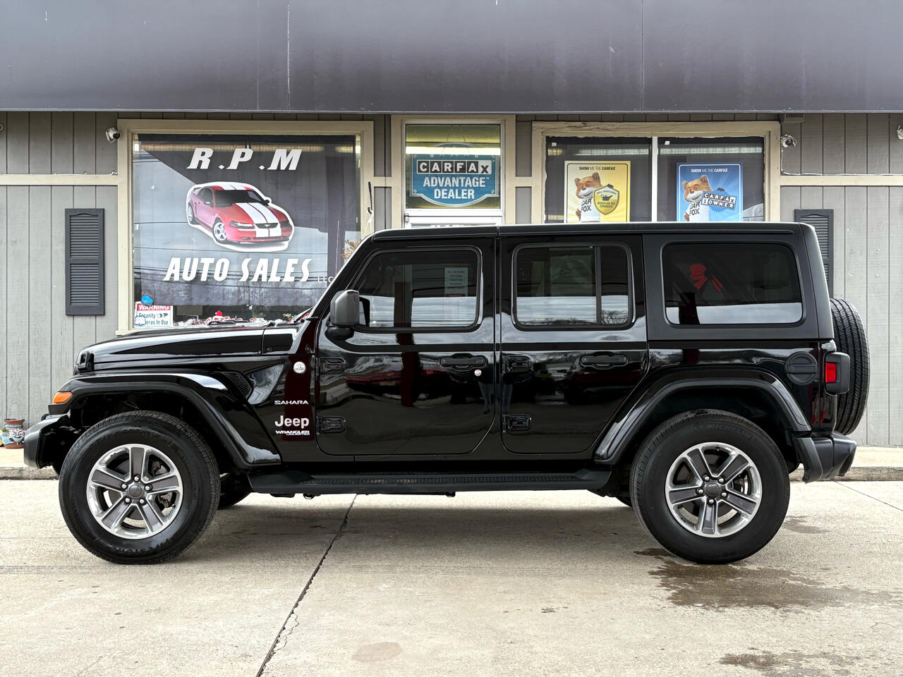 2021 Jeep Wrangler Unlimited Sahara's photo