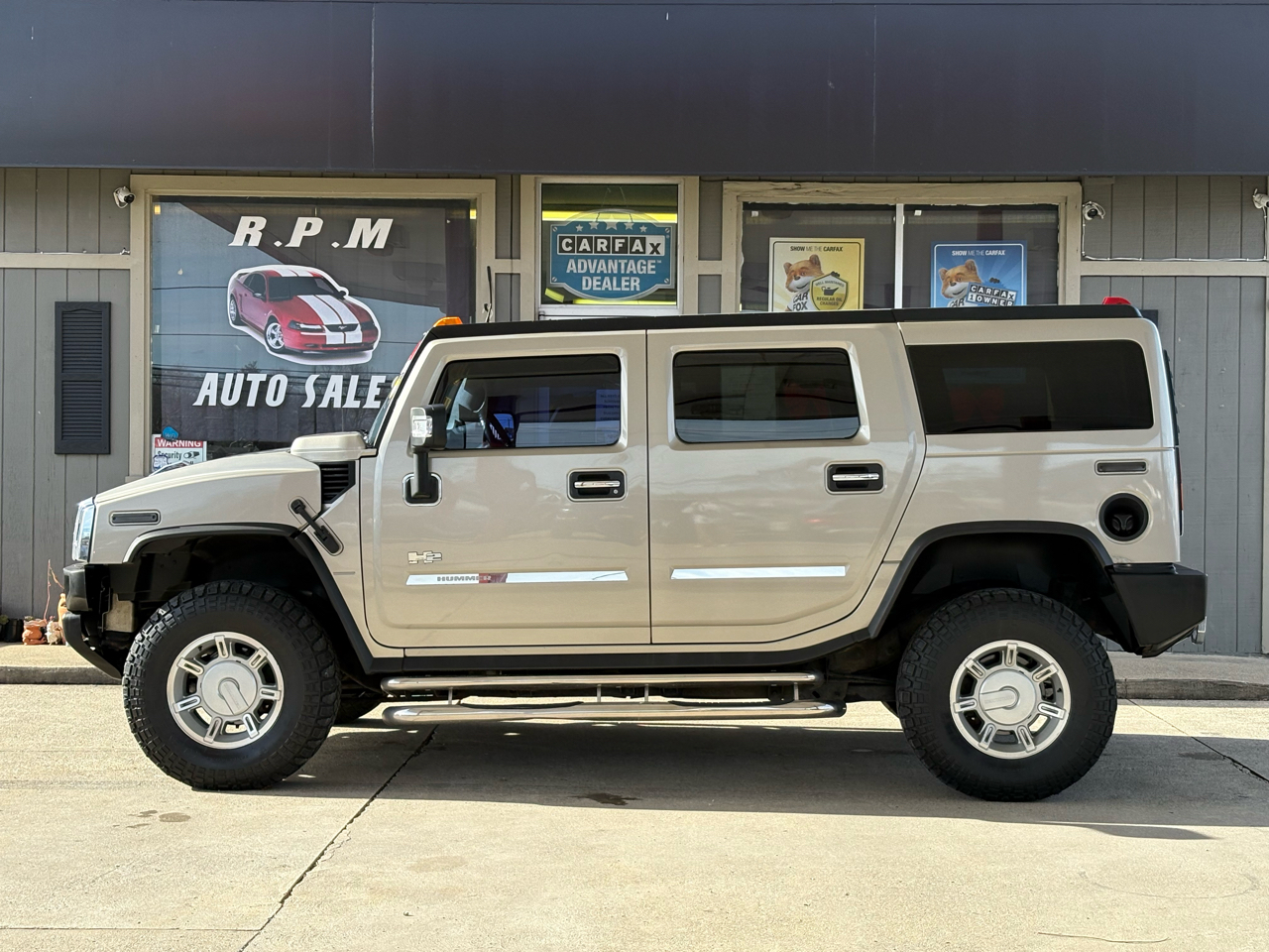 2003 Hummer H2 Base's photo