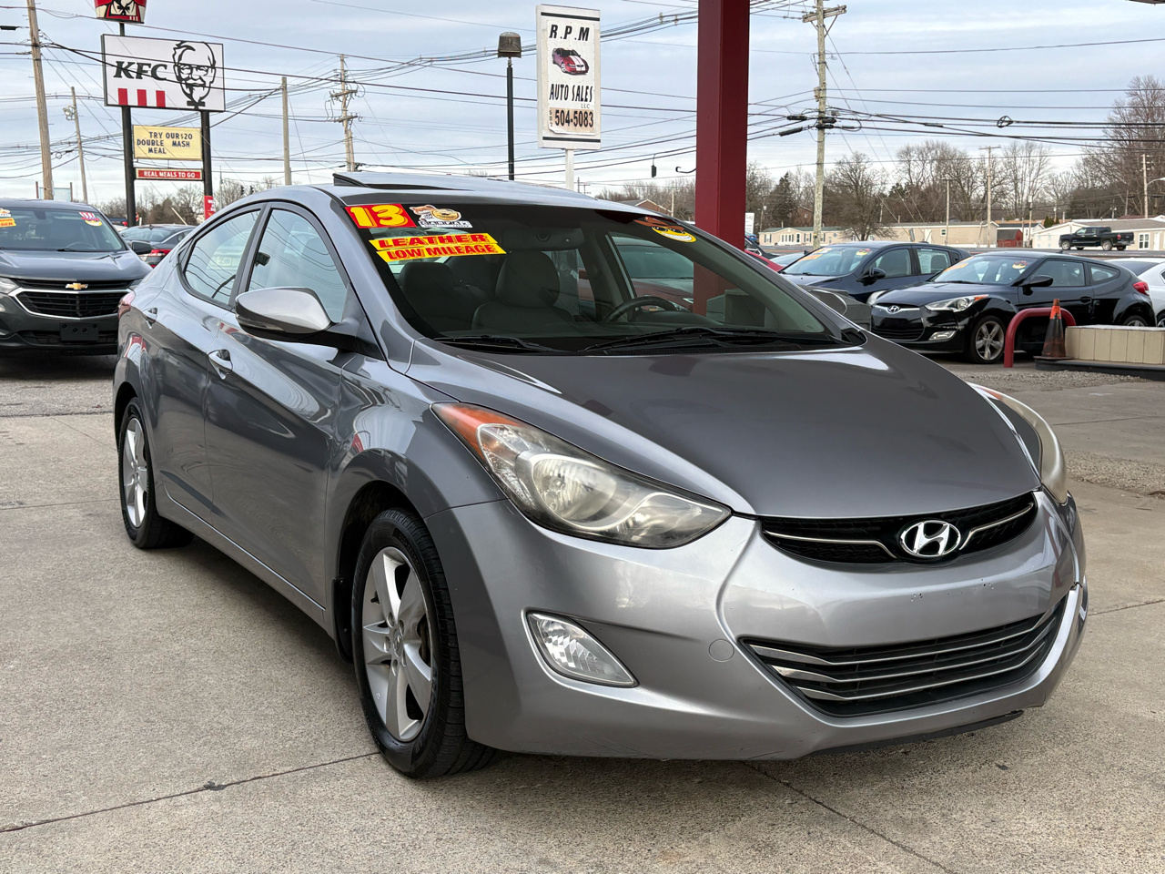 Hyundai Elantra GLS M/T 2013