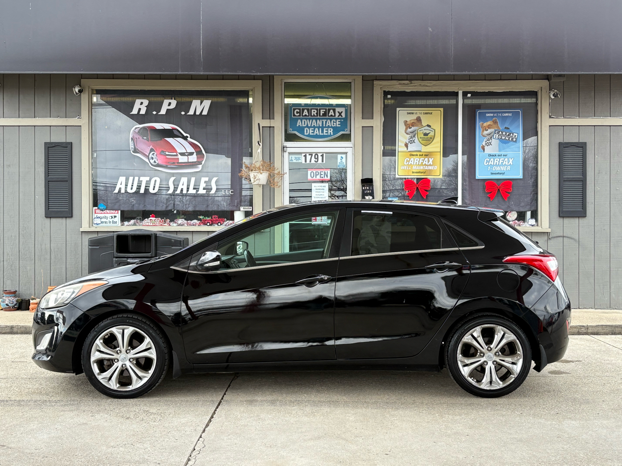 2014 Hyundai Elantra GT Base's photo