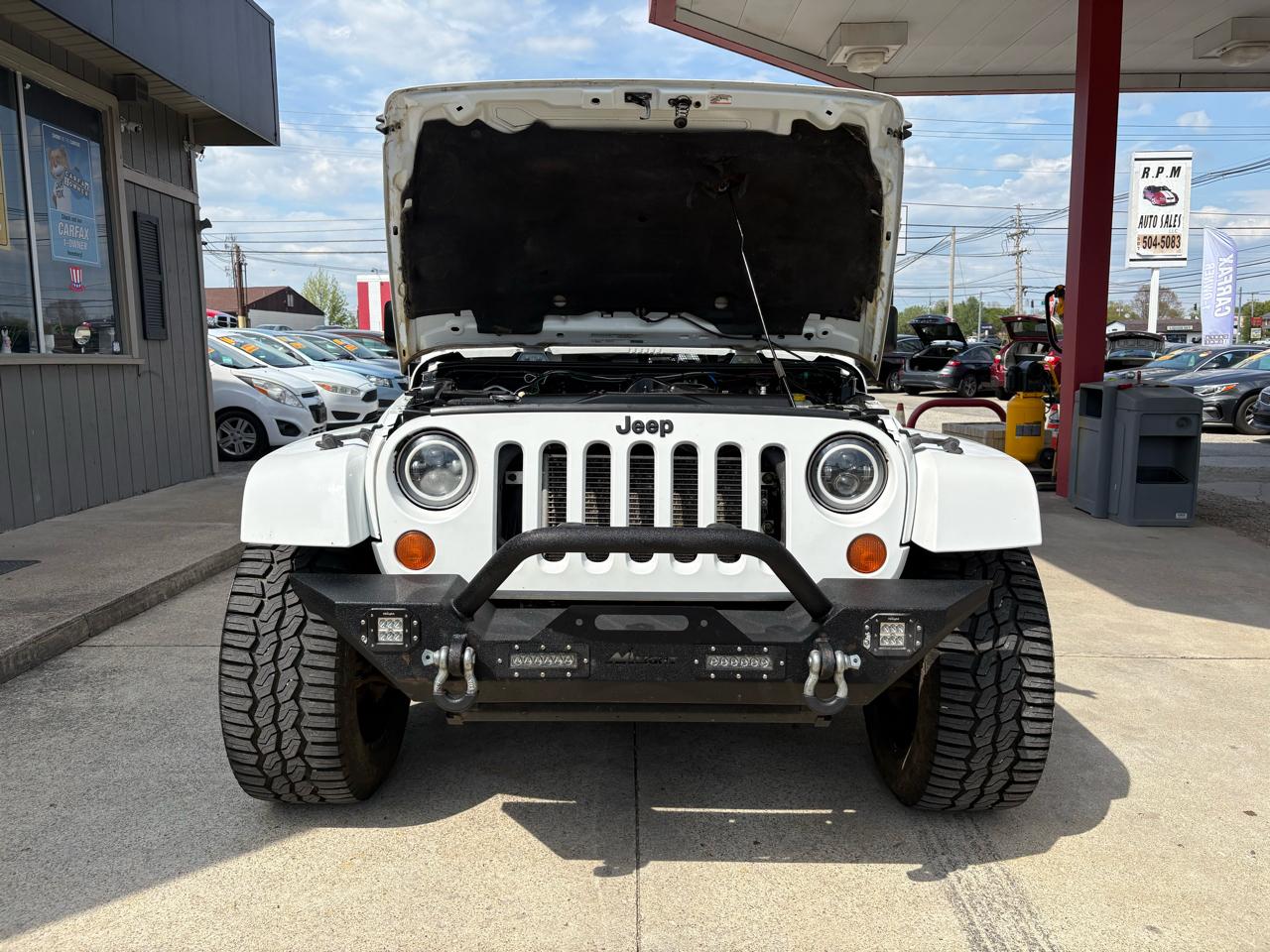 Jeep Wrangler Unlimited Sahara 4WD 2012