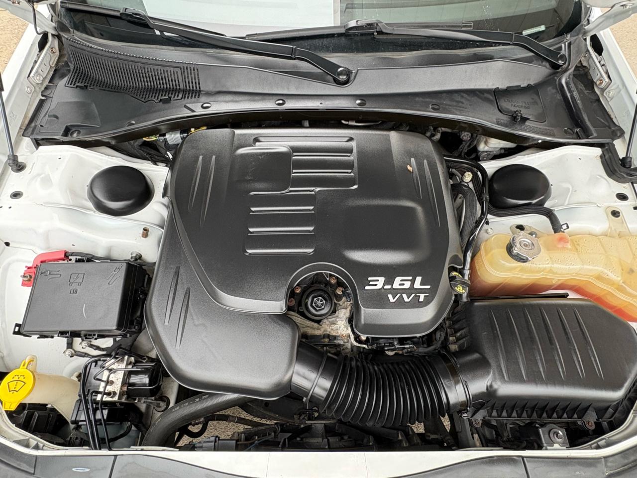 Chrysler 300 S V6 AWD 2014