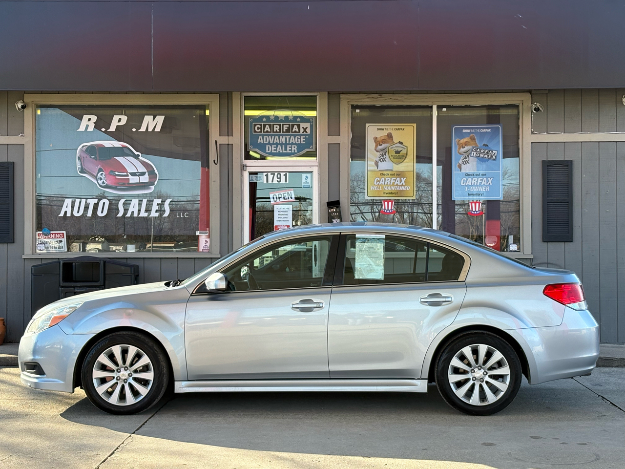 2012 Subaru Legacy 3.6R Premium