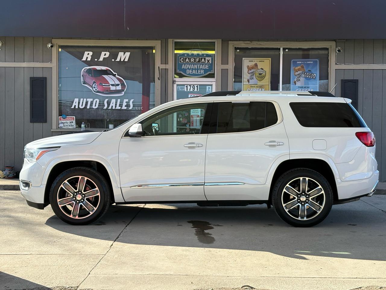 GMC Acadia Denali AWD 2019