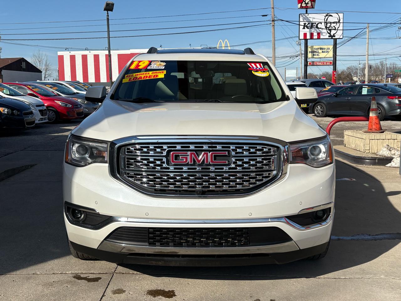 GMC Acadia Denali AWD 2019