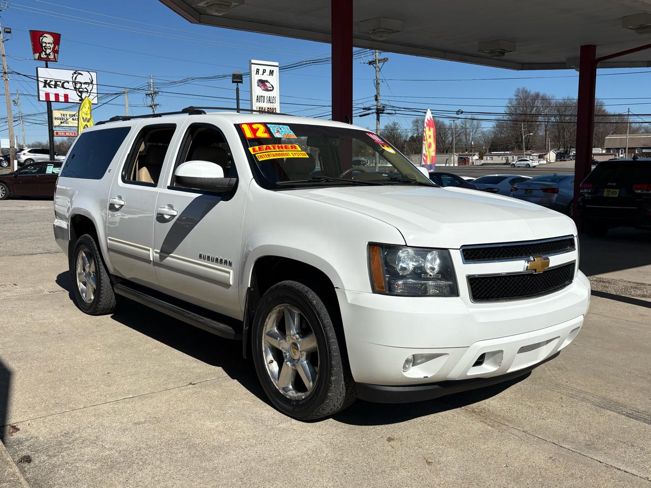 Chevrolet Suburban LT 1500 4WD 2012