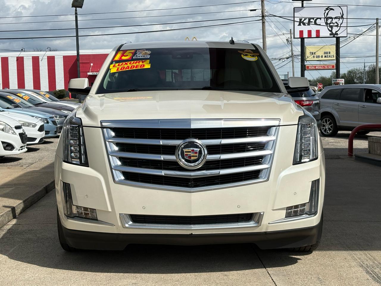 Cadillac Escalade ESV Luxury 4WD 2015