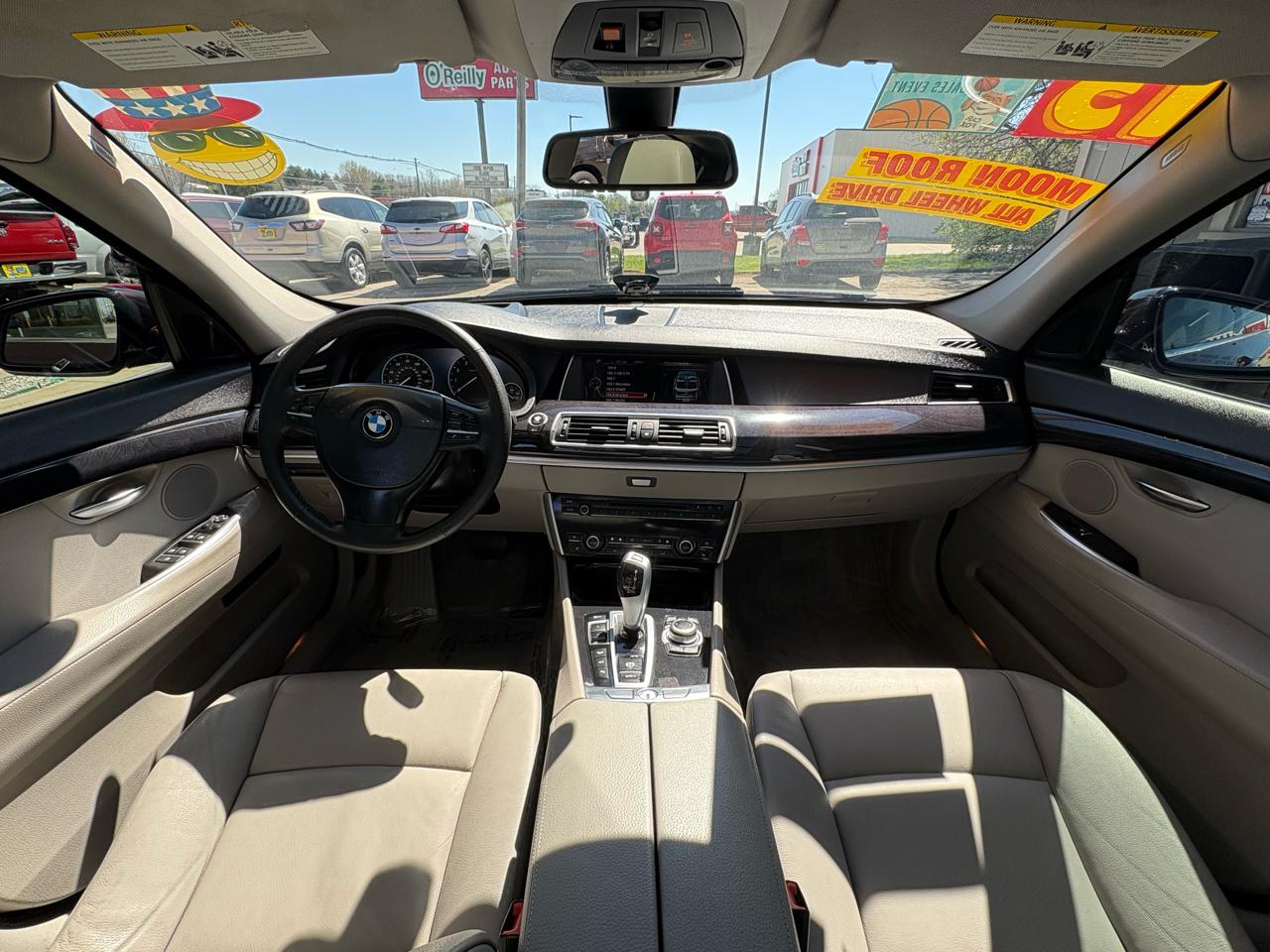 BMW 5-Series Gran Turismo 535i xDrive 2013