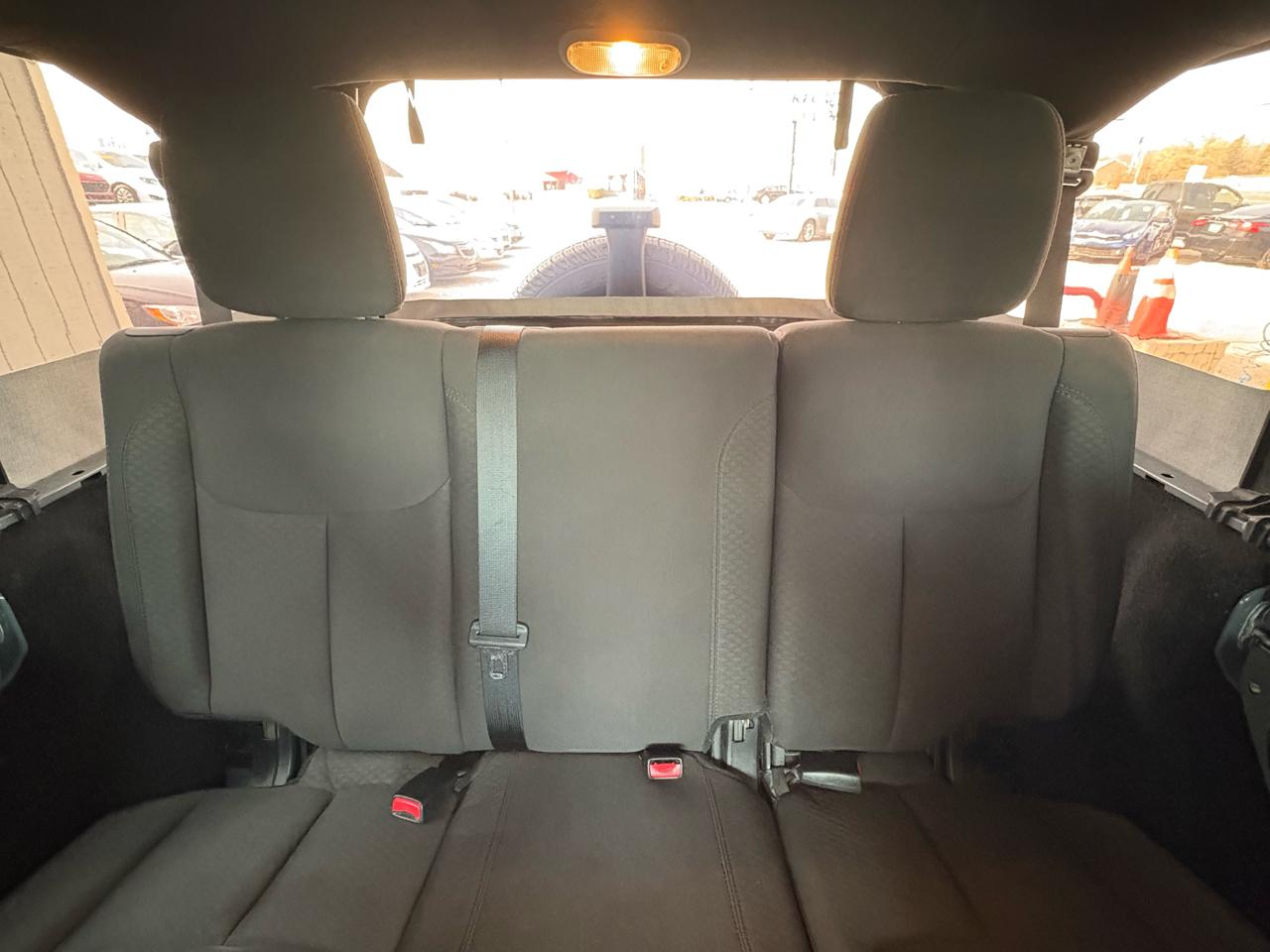 Jeep Wrangler Unlimited Sport 4WD 2015