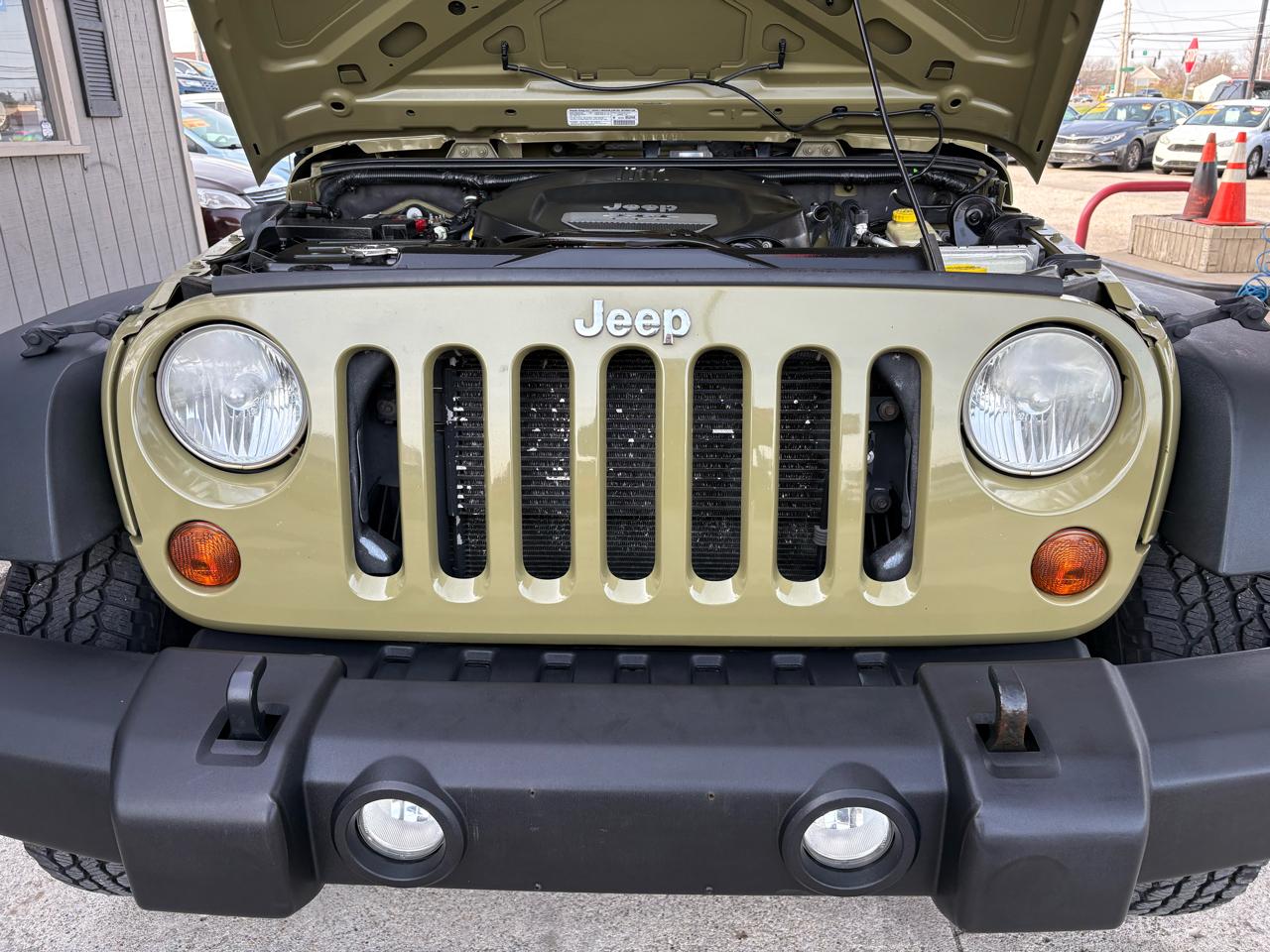 Jeep Wrangler Sport 4WD 2013