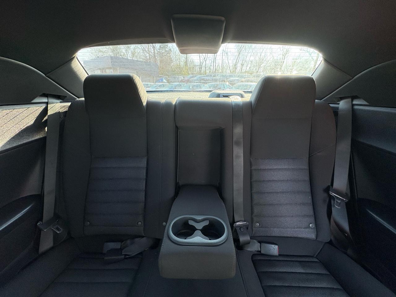 Dodge Challenger SE 2009