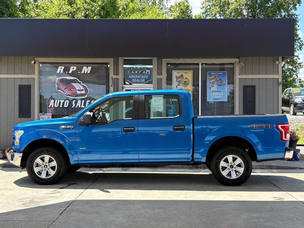 2015 Ford F-150 XL SuperCrew 5.5-ft. Bed 4WD