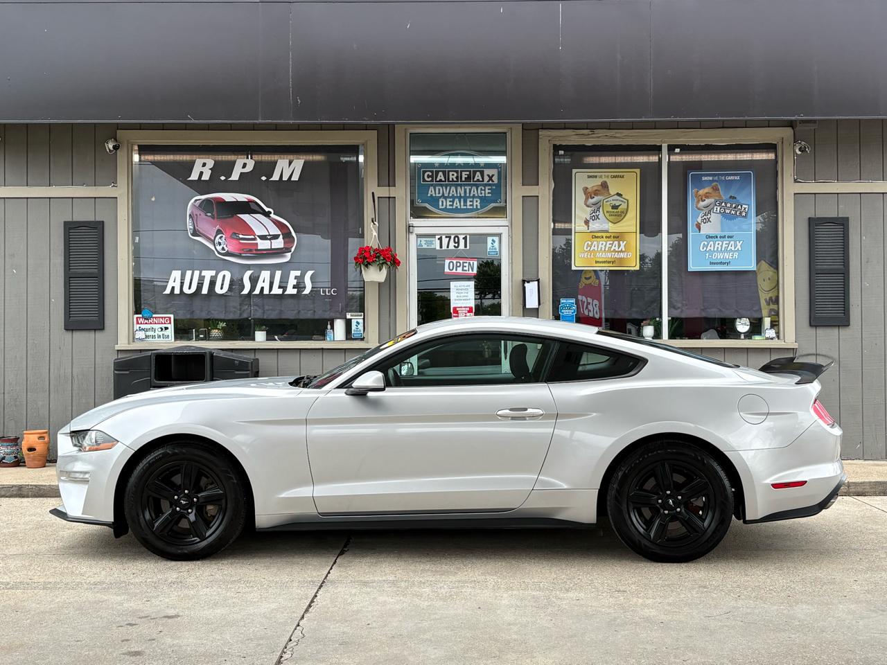 2018 Ford Mustang EcoBoost Coupe