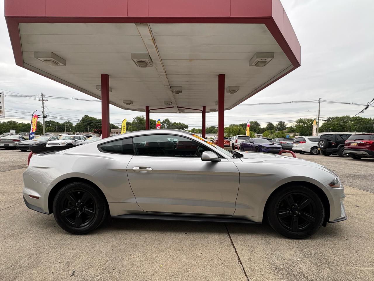 Ford Mustang EcoBoost Coupe 2018