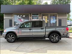 2015 Nissan Titan 