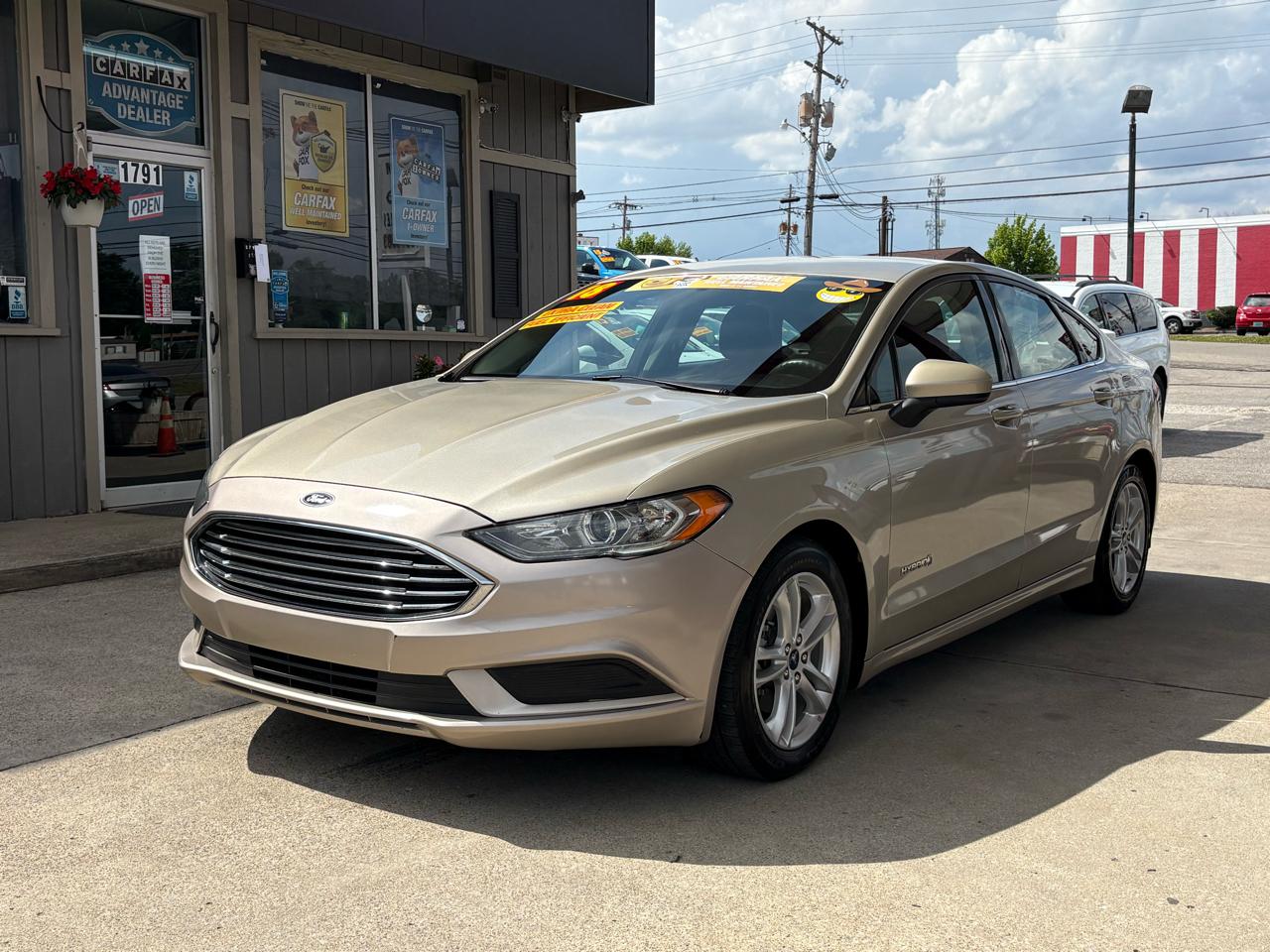 Ford Fusion Hybrid SE 2018