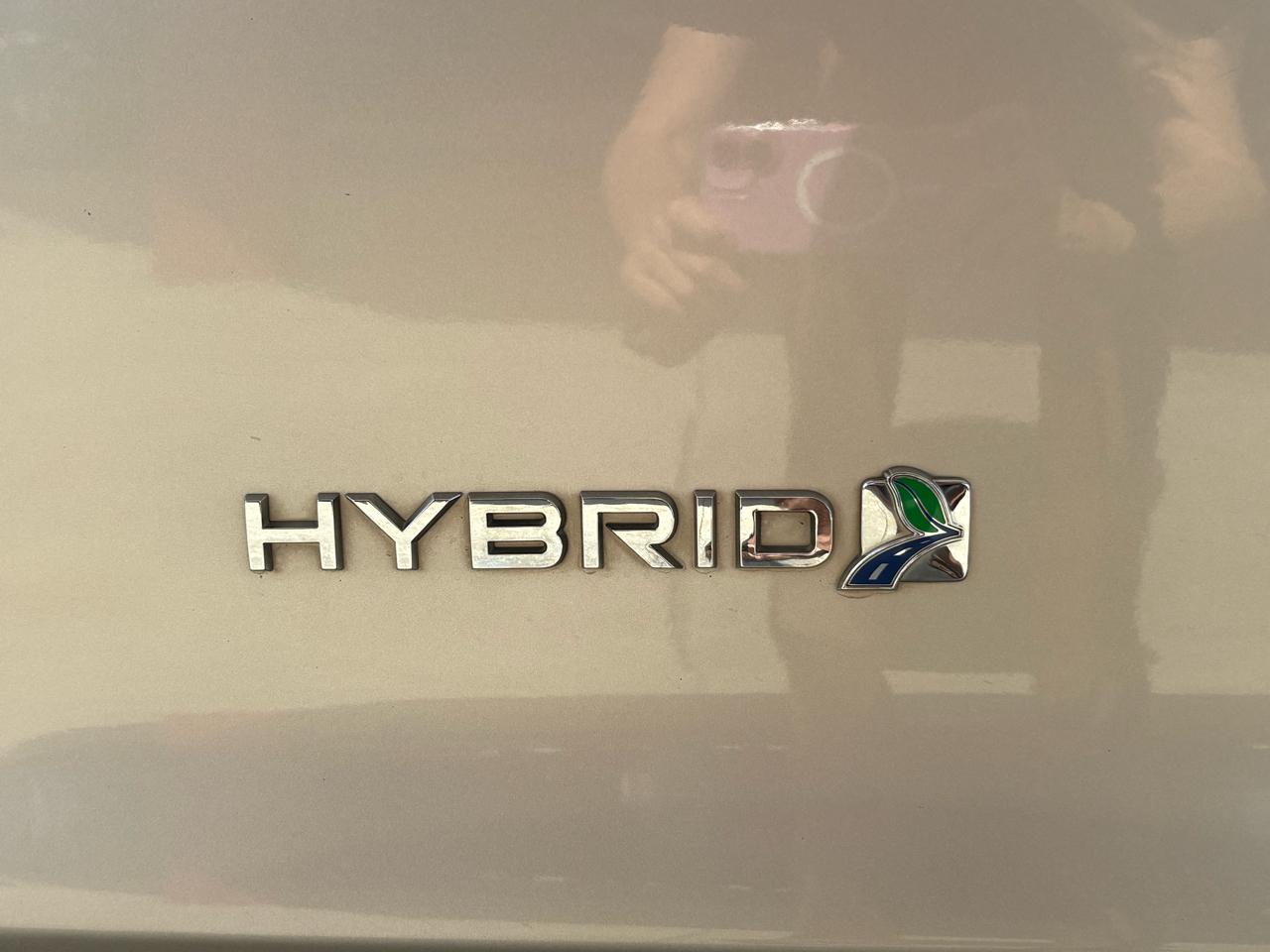 Ford Fusion Hybrid SE 2018