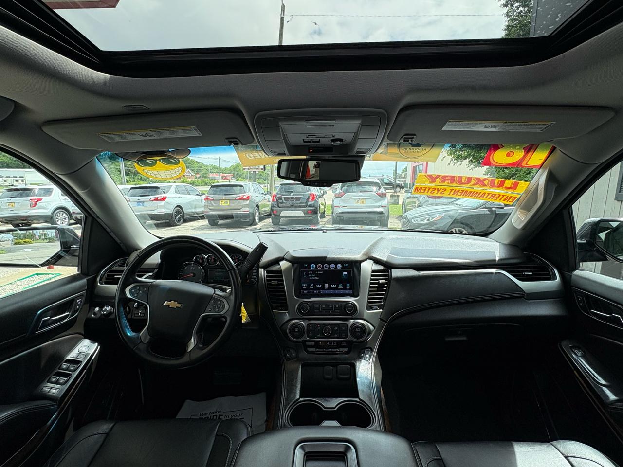 Chevrolet Suburban LT 4WD 2018