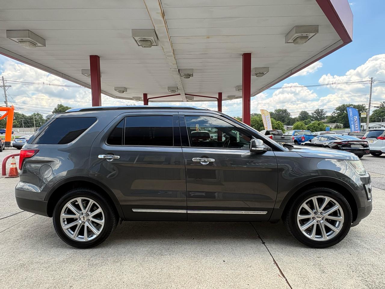 Ford Explorer Limited FWD 2016