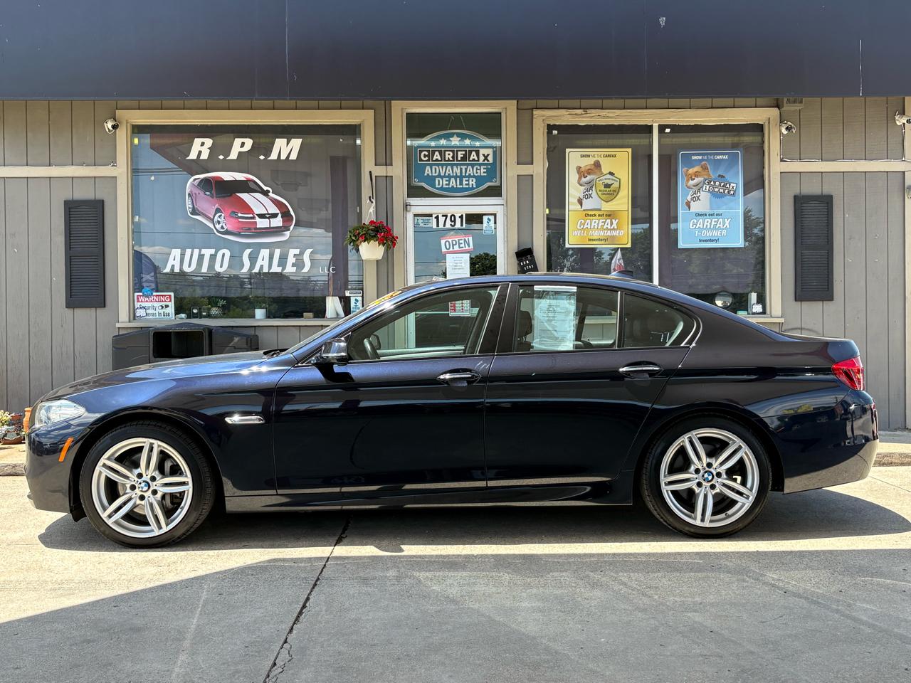 2014 BMW 5 Series 535i xDrive Sedan's photo