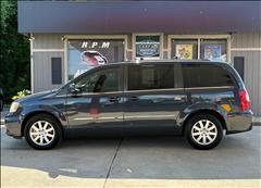 2013 Chrysler Town & Country 