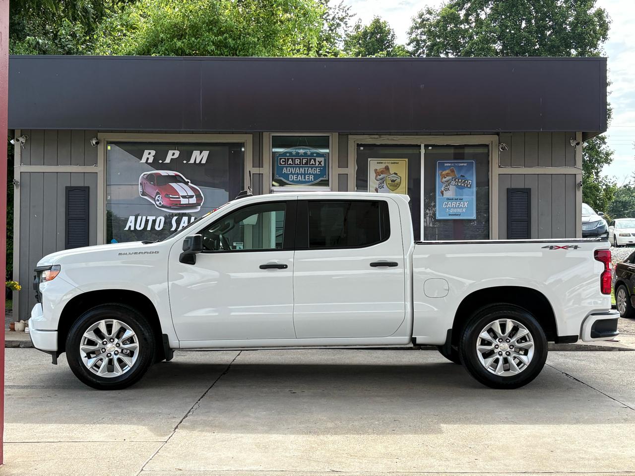 2023 Chevrolet Silverado 1500 Custom Crew Cab 4WD