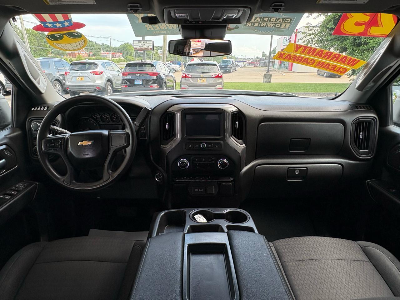 Chevrolet Silverado 1500 Custom Crew Cab 4WD 2023