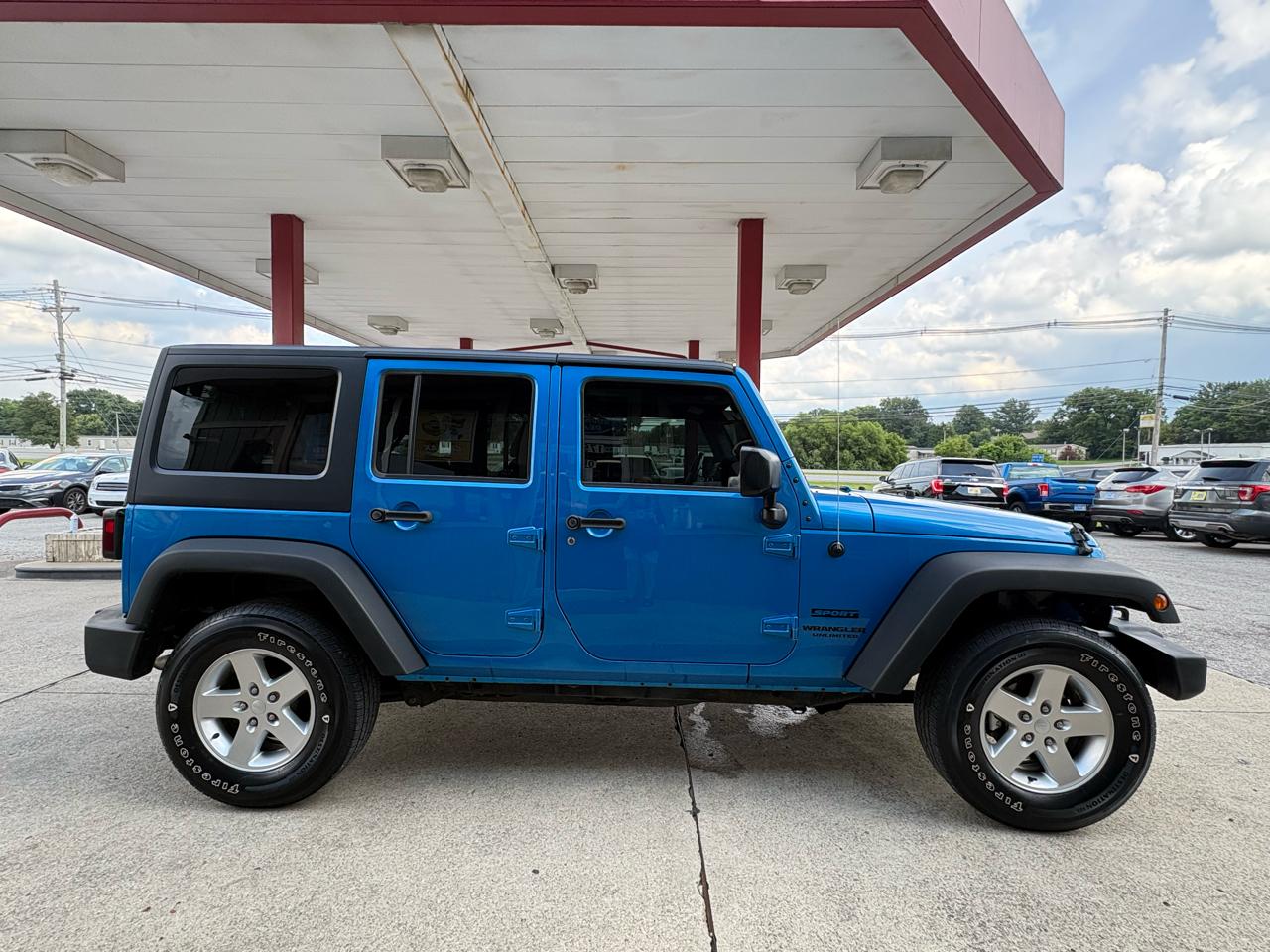 Jeep Wrangler Unlimited Sport 4WD 2016
