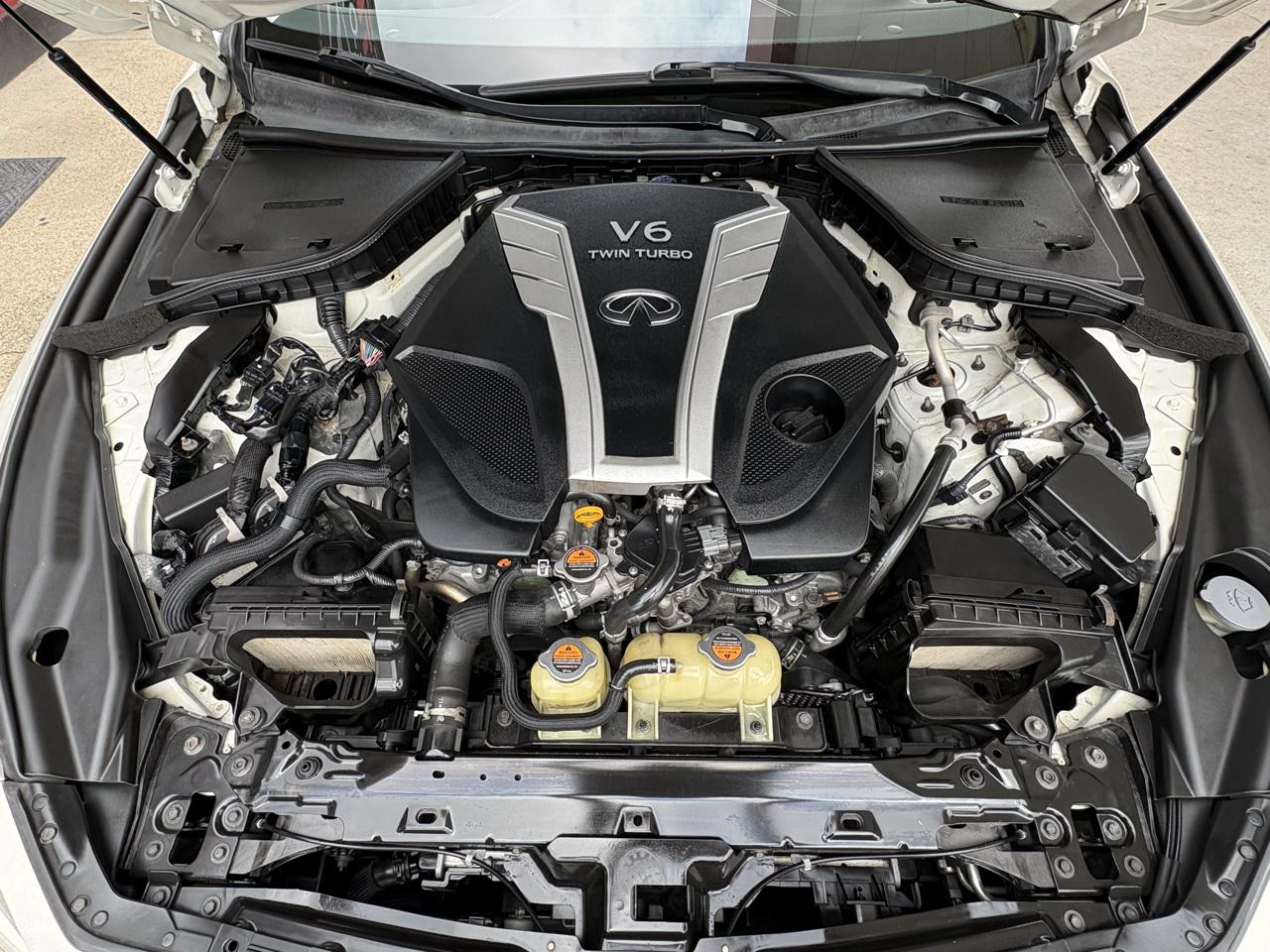 Infiniti Q50 3.0t LUXE 2018