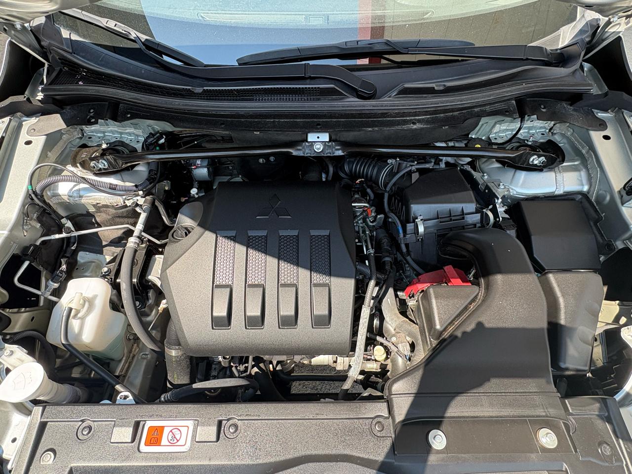Mitsubishi Eclipse Cross LE AWD 2024