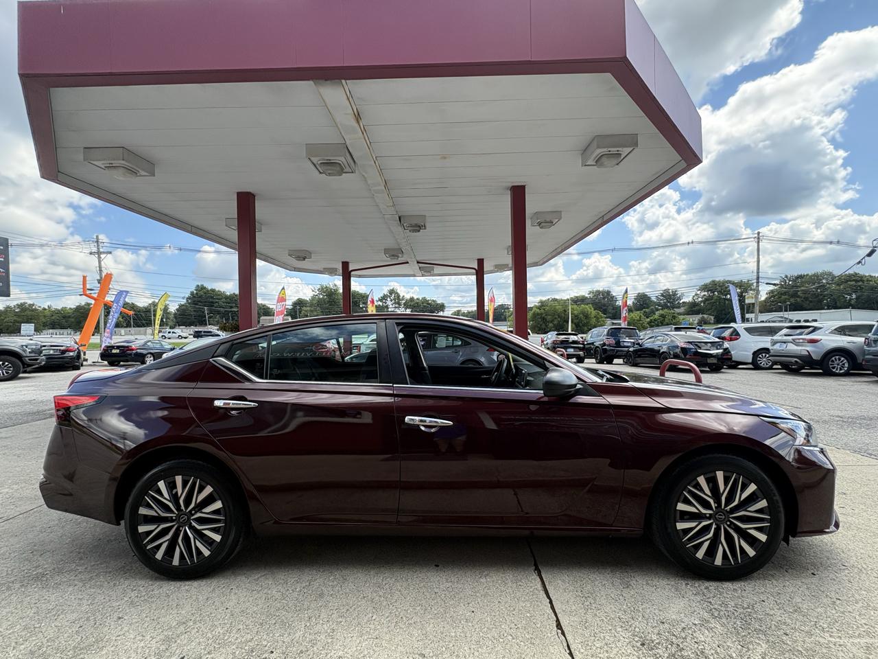 Nissan Altima 2.5 SV 2025